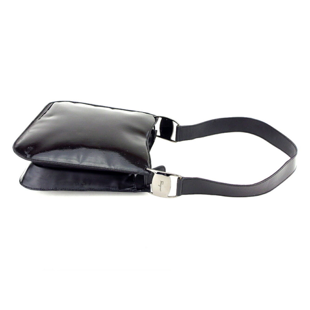 Salvatore Ferragamo leather Bag Vara Shoulder patent black - Picture 4 of 6